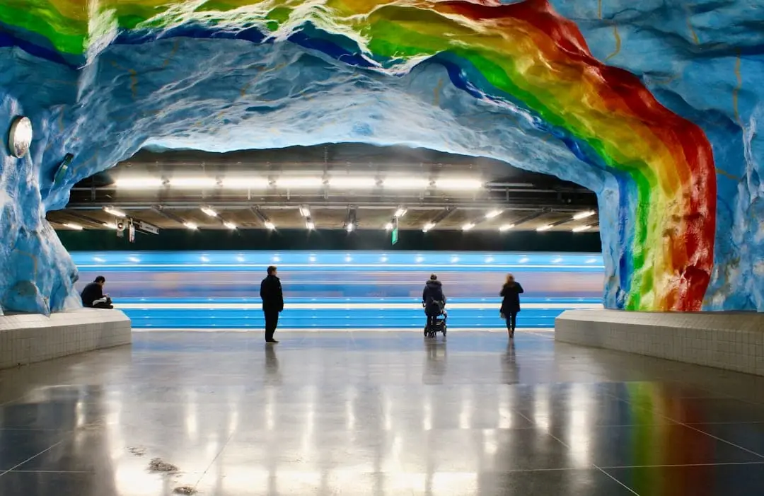 Solna centrum station – upptäck konsten i området illustration